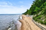 Association access to Lake Michigan beach